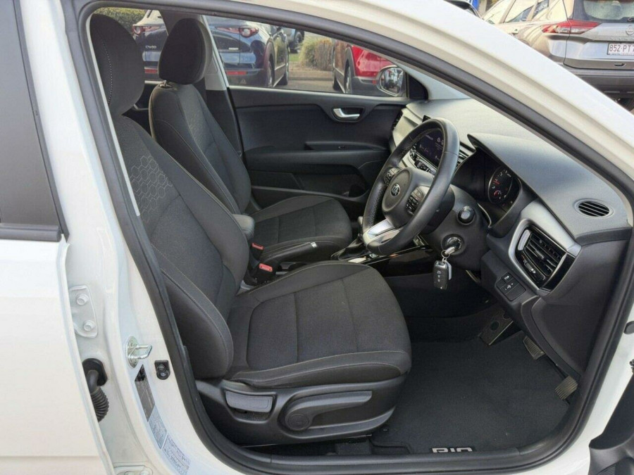 2020 MY21 Kia Rio YB Sport Hatch Image 17