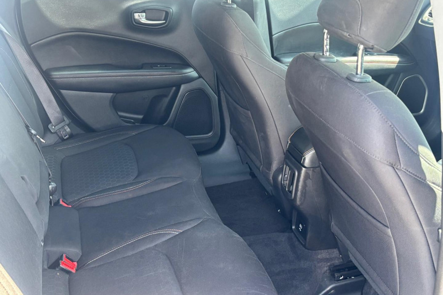 2018 Jeep Compass M6 Sport SUV Image 27