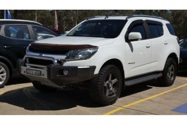 2017 MY18 Holden Trailblazer RG MY18 LT 4X4 SUV Image 1
