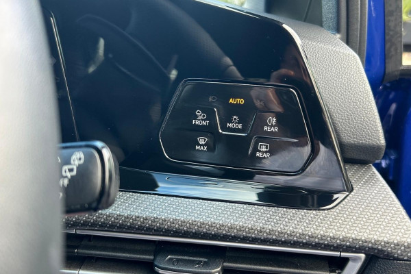 2022 MY22.5 Volkswagen Golf 8 R Hatch Image 14