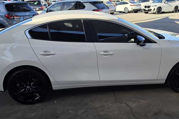 2023 Mazda 3 BP Series G25 Evolve SP Sedan Image 8