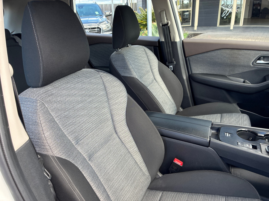 2024 MY25 Nissan X-Trail T33 ST SUV Image 15