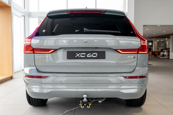 2025 Volvo XC60 UZ Plus B5 SUV Image 5