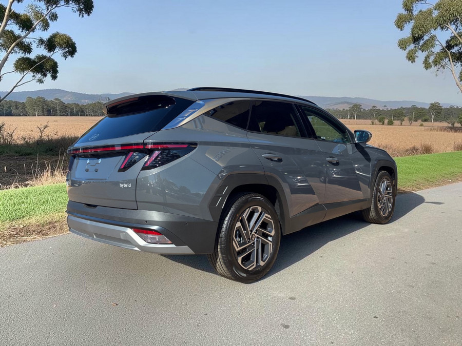 2026 Hyundai Tucson NX4.V4 Hybrid Premium SUV Image 4