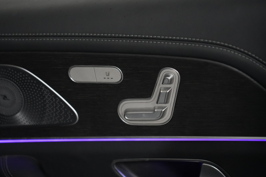 2021 Mercedes-Benz GLS-Class 63 4matic (Hybrid) SUV Image 38