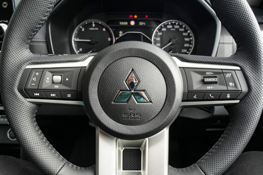 2024 MY24.5 Mitsubishi Triton MV GLS Ute Image 13