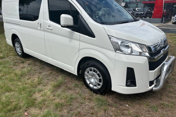 2020 Toyota HiAce GDH300R  Crew Van