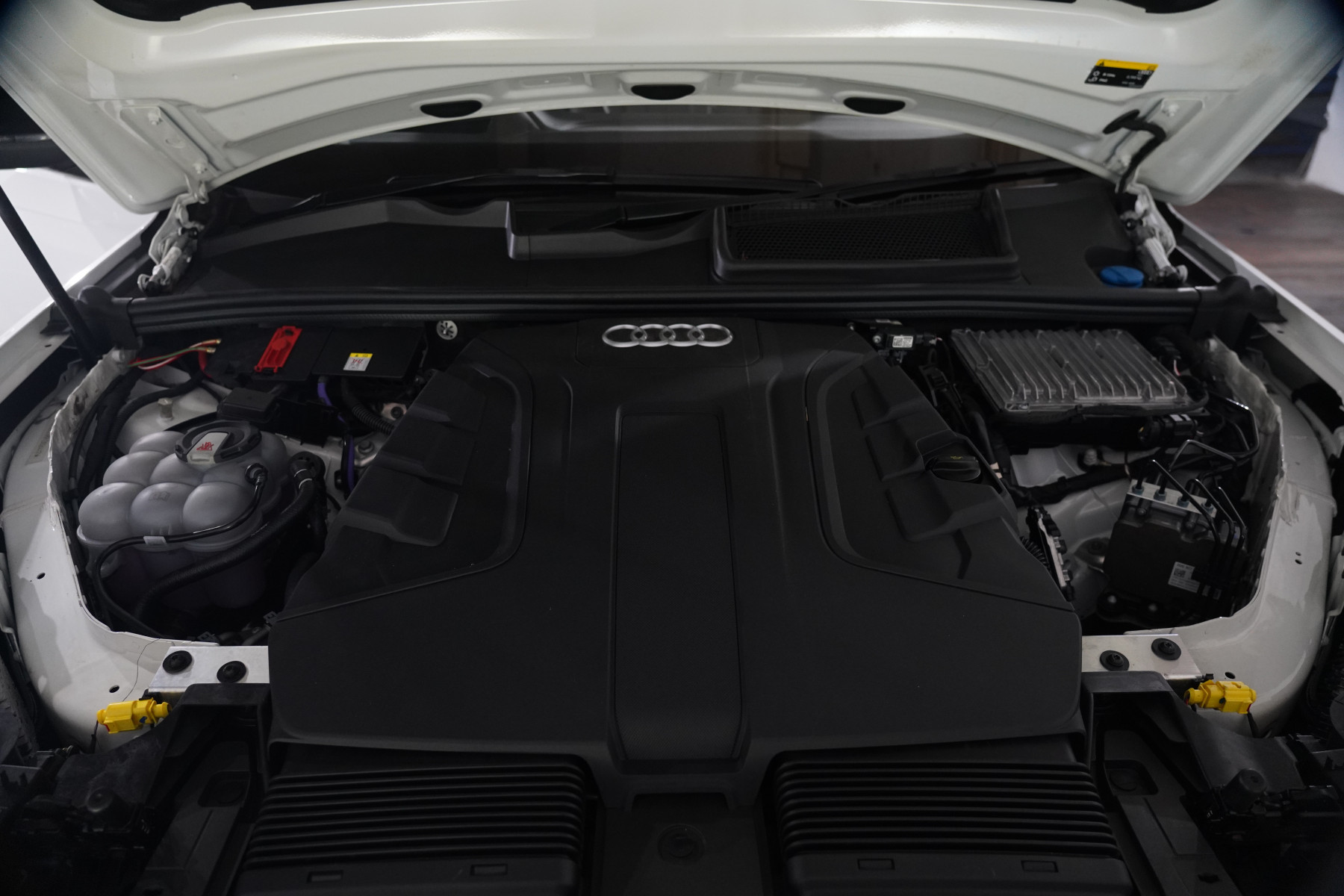 2020 Audi Q7 50 Tdi Quattro SUV Image 38