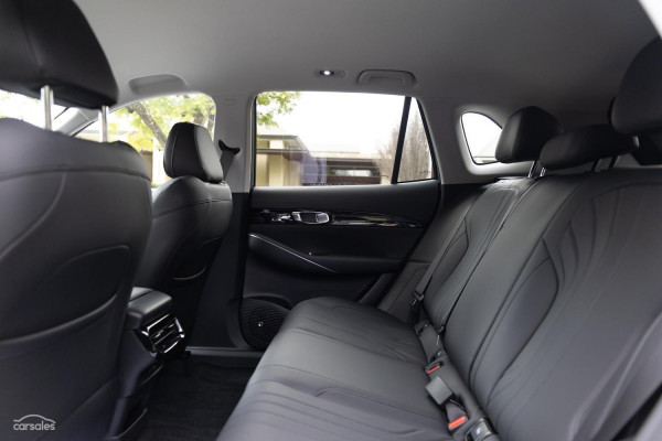 2026 MY27 Geely Starray EM-i P145 Complete SUV
