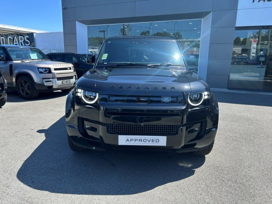 2025 MY26 Land Rover Defender L663 110 D350 X-Dynamic SE SUV Image 2