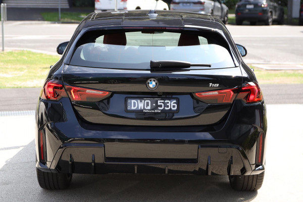 2025 BMW 1 Series F70 118 M Sport Hatch image 4