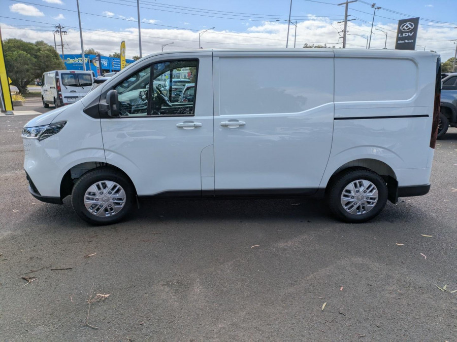 2026 LDV Deliver 7   Van Image 4