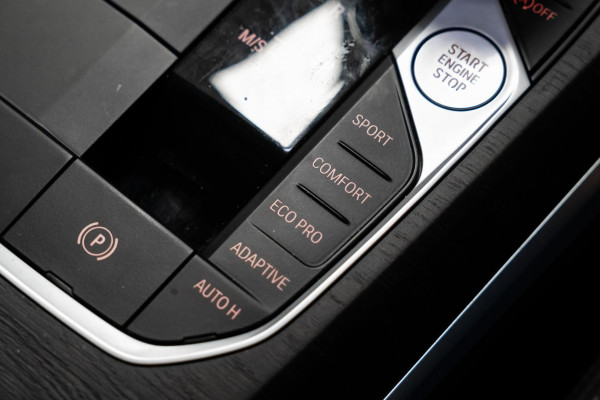 2022 BMW 3 Series G20 330i M Sport Sedan image 19