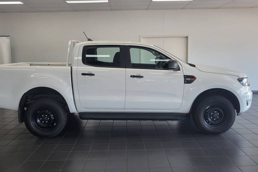 2020 MY20.25 Ford Ranger Cab chassis Image 12