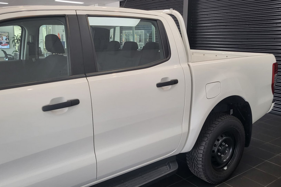 2020 MY20.25 Ford Ranger Cab chassis Image 5