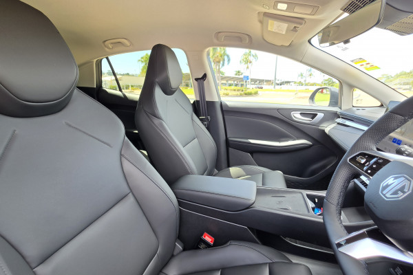 2026 MG MG4 EV Urban AH4E Essence 54 Hatch Image 19