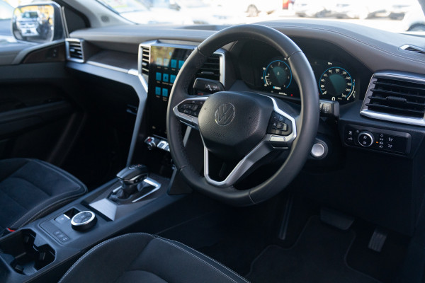 2025 Volkswagen Amarok NF TDI600 Style Ute Image 6