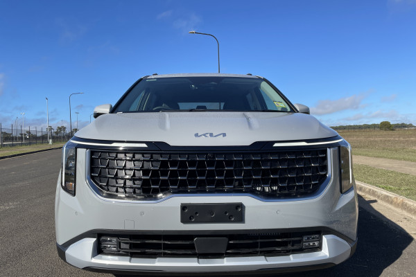 2026 Kia Carnival KA4 PE Sport+ People Mover Image 3