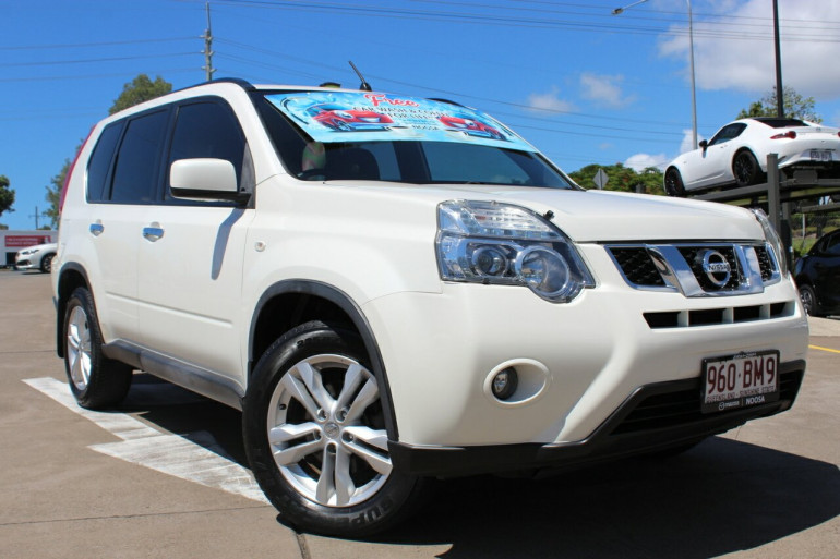 2011 nissan x trail st l