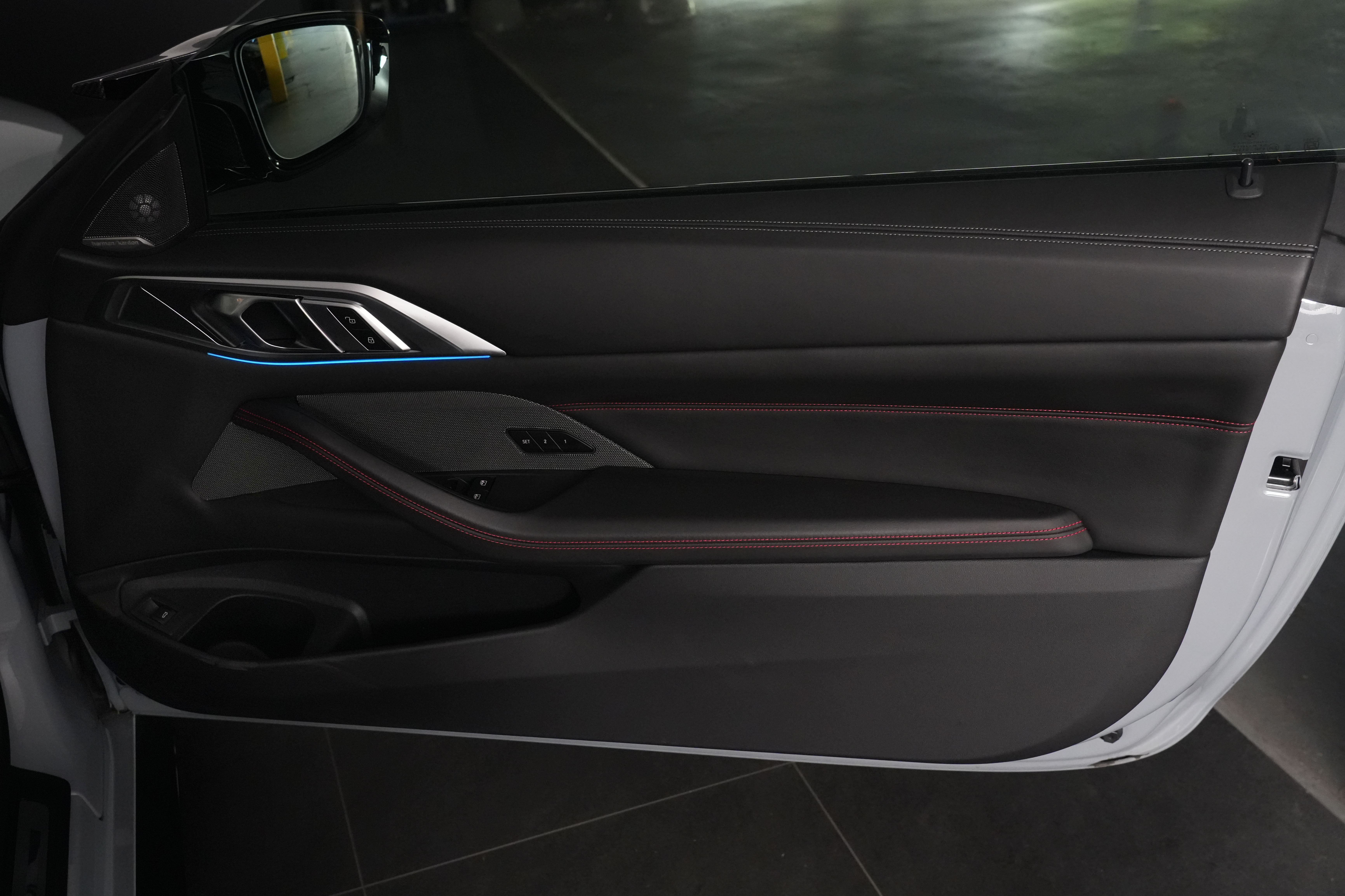 2024 BMW M4 CS Coupe Image 49
