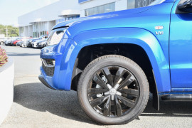 2019 MYV6 Volkswagen Amarok 2H Highline Black 580 Utility Image 5