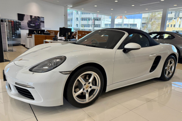 2016 MY17 Porsche 718 982  Convertible