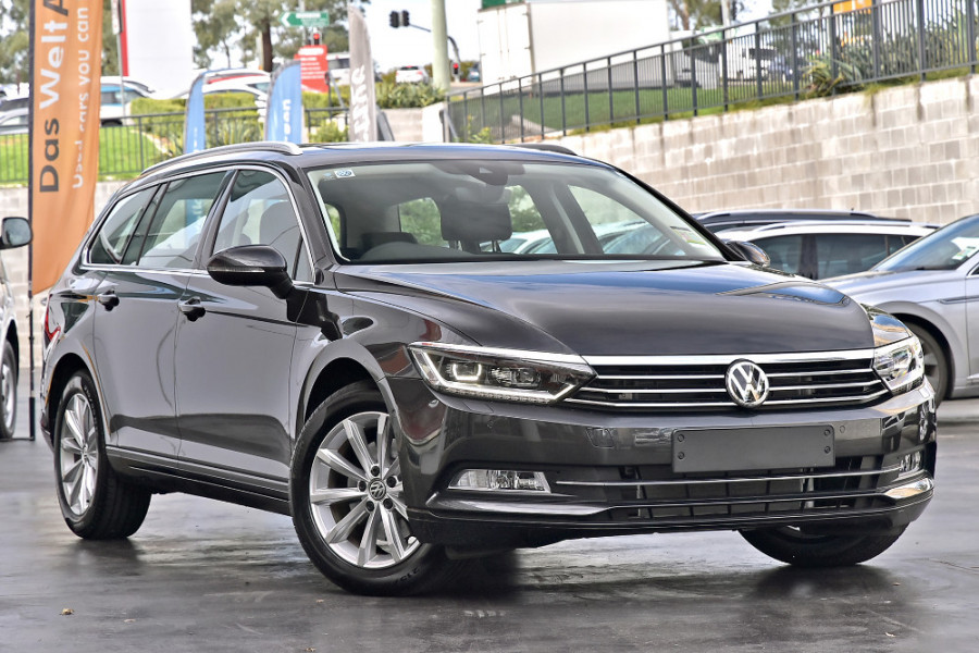 Demo 2018 Volkswagen Passat Wagon C043227 Sydney Castle