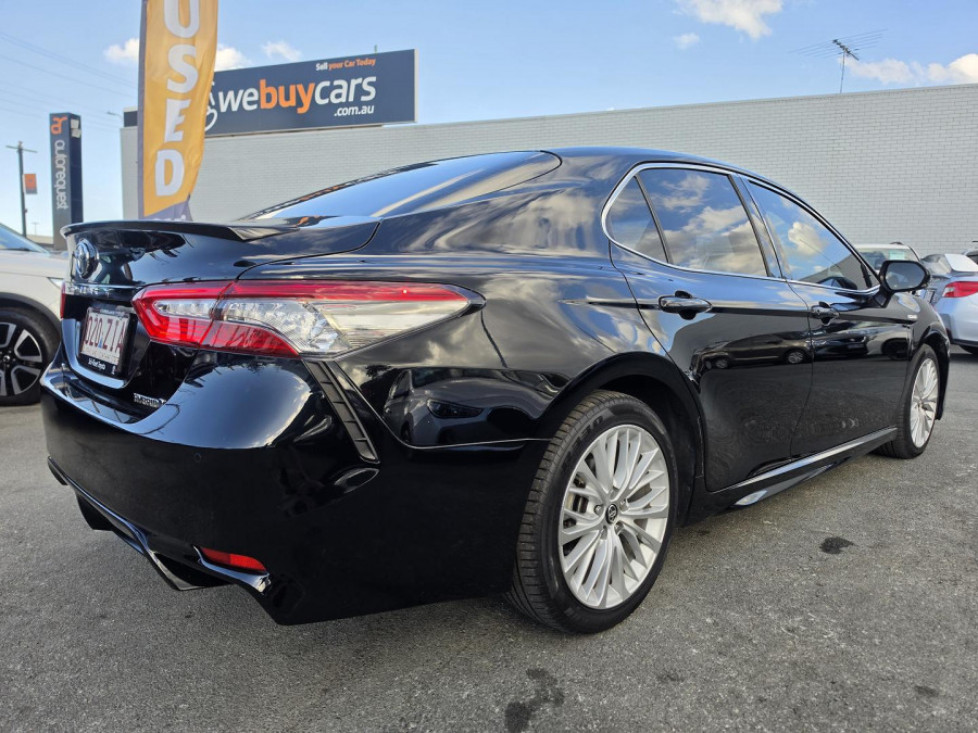 2019 Toyota Camry AXVH71R SL Sedan Image 7