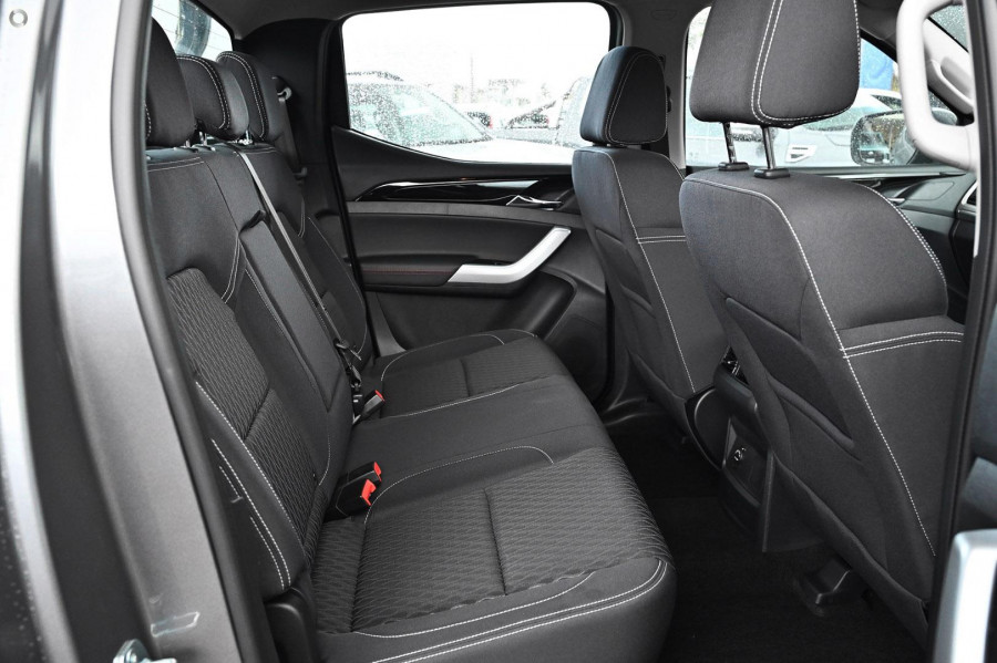 2025 LDV T60 SK8C Max PRO Ute Image 7