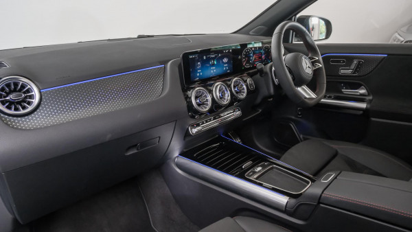 2026 Mercedes-Benz GLA-Class H247 GLA250 SUV image 7