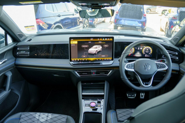 2026 Volkswagen Tiguan CT 150TSI R-Line SUV Image 19
