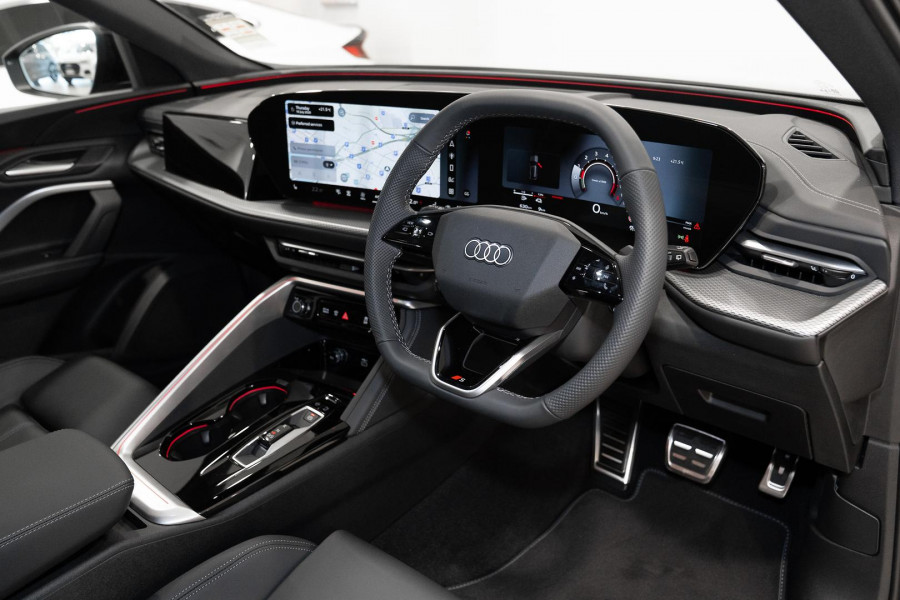 2026 Audi Q5 e-hybrid 270kW SUV