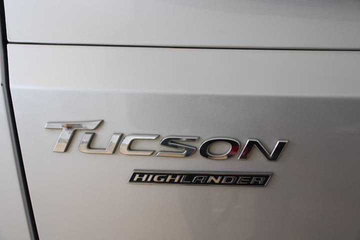 2016 Hyundai Tucson TLe Highlander SUV Image 22