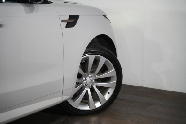 2023 Land Rover Range Rover Sport L461 D300 Dynamic SE SUV image 10