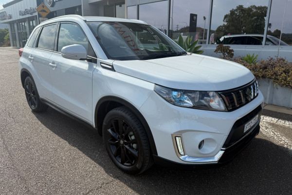 2024 Suzuki Vitara Turbo Wagon