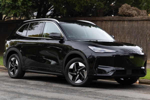 2026 MY27 Geely EX5 E245 Complete Extended Range SUV Image 1