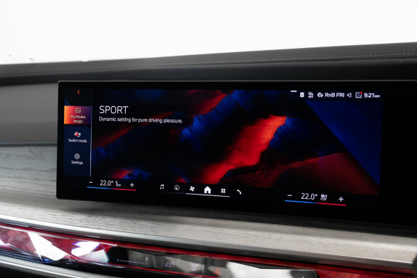 2024 BMW 7 Series G70 740i M Sport Sedan image 15