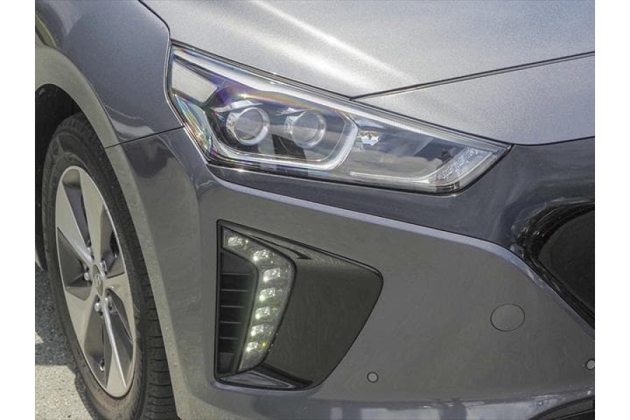 2019 Hyundai IONIQ AE.2 Electric Premium Hatch Image 19