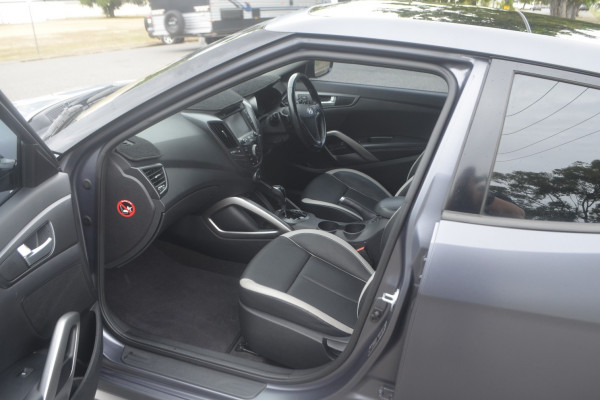 2014 Hyundai Veloster FS Turbo Hatch