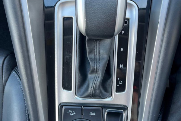 2019 Mitsubishi Pajero Sport QE GLS SUV Image 28