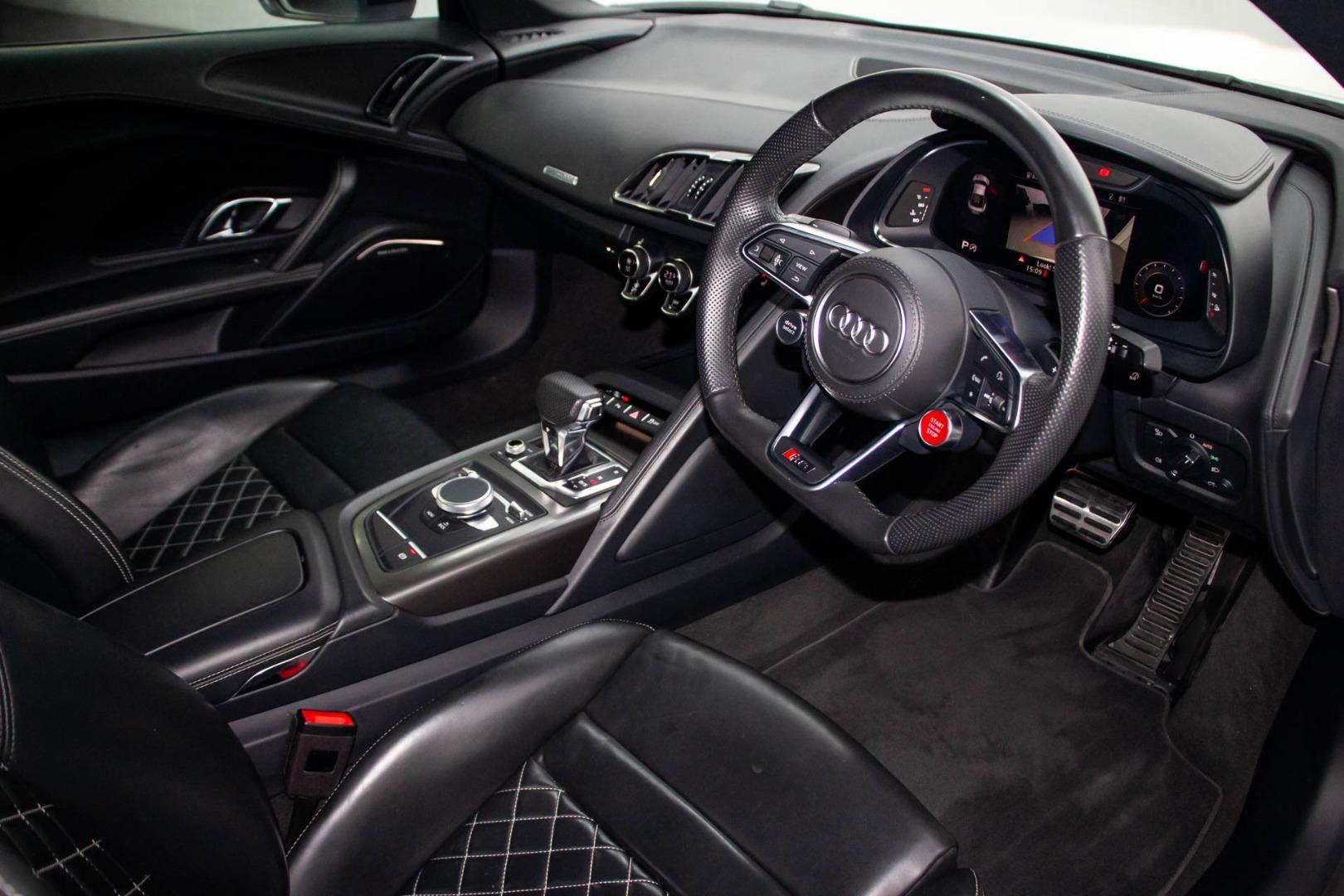 2018 Audi R8 4S RWS Coupe Image 7