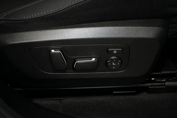 2025 BMW X3 G45 M50 xDrive SUV image 18