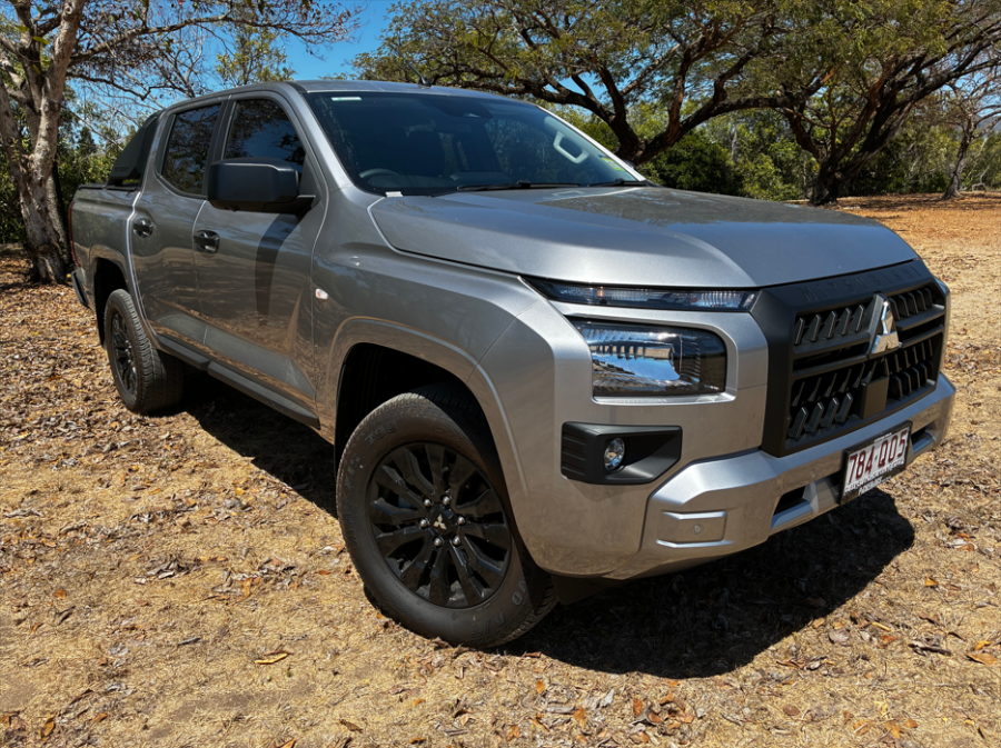 2025 Mitsubishi Triton MV GLX-R Ute Image 1