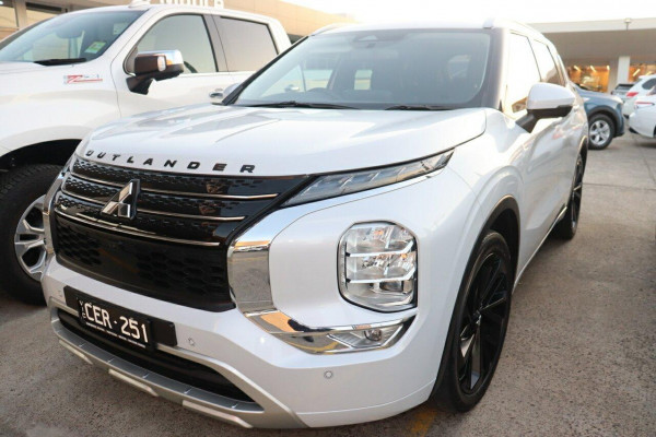 2022 Mitsubishi Outlander ZM Exceed Tourer SUV