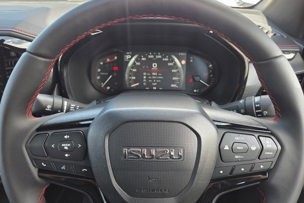 2026 MY25.5 Isuzu D-MAX RG X-TERRAIN Ute Image 10