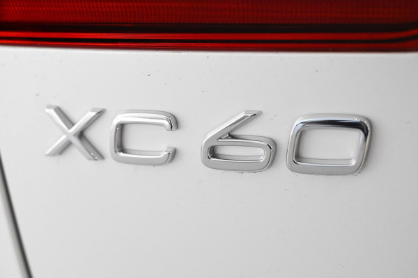 2021 MY22 Volvo XC60  B5 Inscription Suv