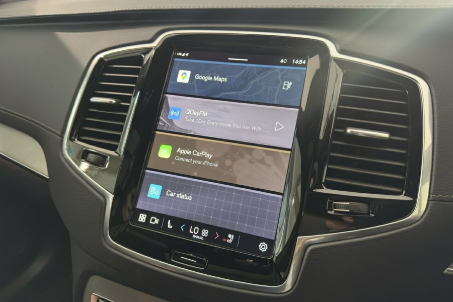 2024 Volvo XC90 L Series Recharge Ultimate T8 Plug-In Hybrid SUV Image 21