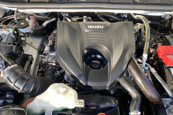 2021 Isuzu D-MAX RG SX High Ride Cab Chassis Image 13