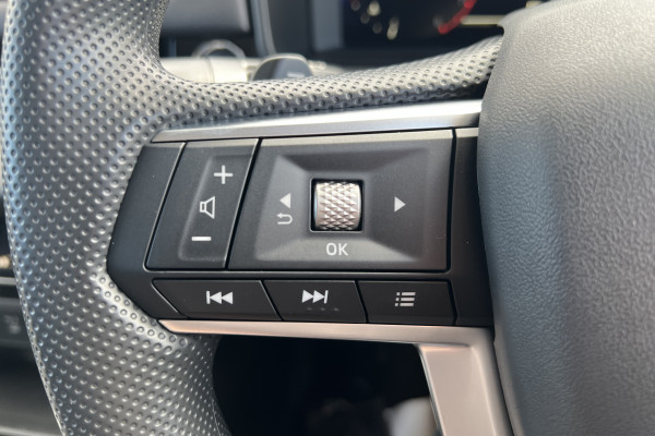 2025 Mitsubishi Outlander ZM ES SUV Image 14