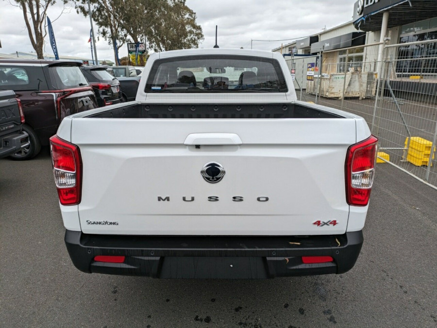 2024 KGM SsangYong Musso Q261 Ultimate Luxury Ute Image 7